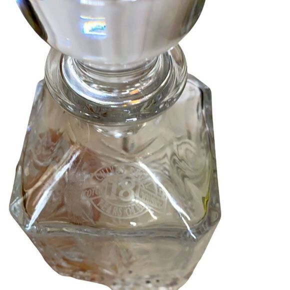 Chivas Regal 18 Yr Scotch Decanter - Picture 2 of 5